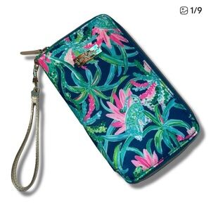 Lilly Pulitzer Tiki Palm wristlet NWT